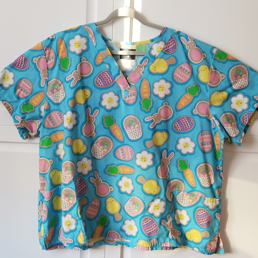 Scrub top